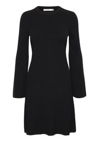 Svart ribbad stickad klänning med långa ärmar, rund halsringning, figurnära överdel och utsvängd nederkant. Har subtil vertikal textur genom hela plagget.