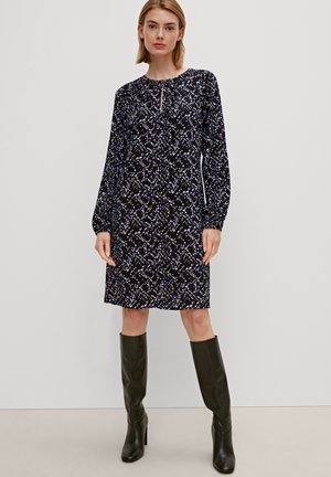 comma, MIT ALLOVERMUSTER - Freizeitkleid - schwarz