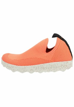 Sneaker low - coral