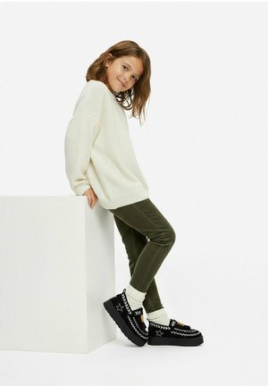 Roxy, ROXY LOW SHOES GIRL BLACK CEO-CSX23-08 - Chaussons - black