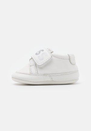 SLIPPERS - First shoes - white