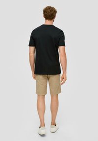 s.Oliver  MIT LOGO czarny