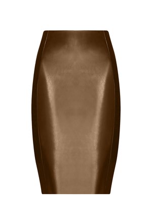 Gonna marrone aderente in pelle liscia, con una silhouette contornata e una leggera lucentezza, senza cuciture visibili o dettagli in metallo.