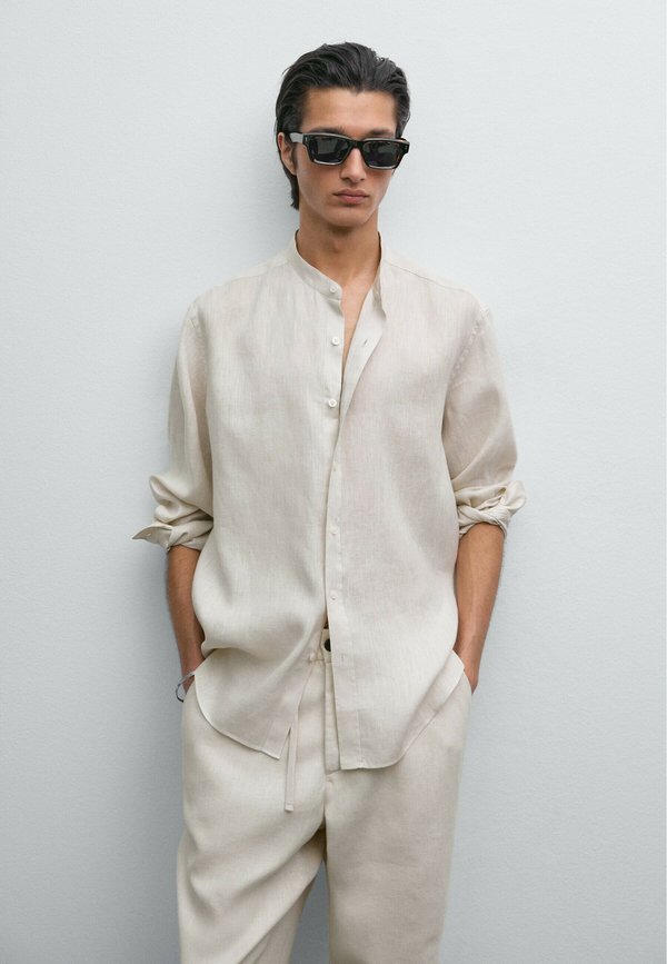 REGULAR FIT STAND COLLAR  - Shirt - sand