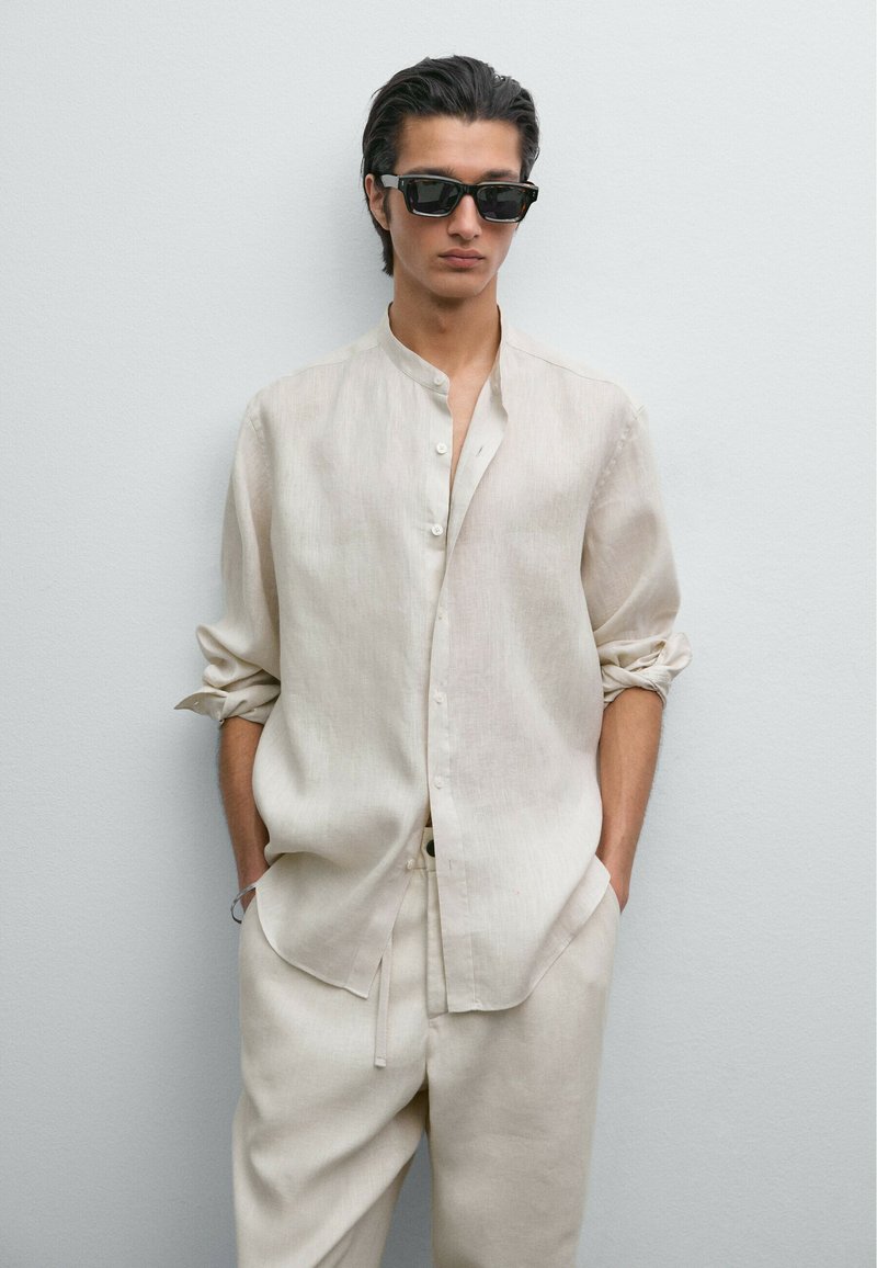 Massimo Dutti - REGULAR FIT STAND COLLAR  - Shirt - sand, Enlarge