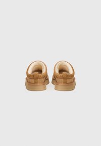UGG TAZZ DAZZLE - Træsko - chestnut