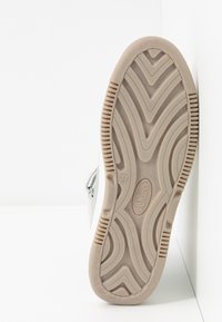 s.Oliver Sneaker high - white