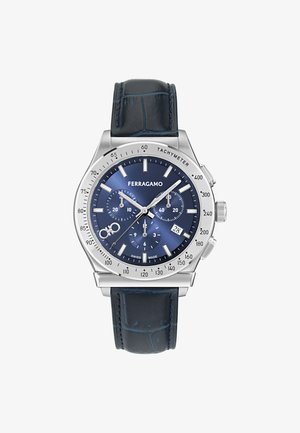 Ferragamo karóra kék számlappal, ezüst tachyméter lünettával, három segédszámlappal, 4 óránál dátumablakkal és fekete bőrszíjjal.