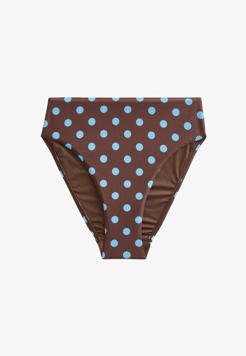 Bas de bikini taille haute marron avec des pois bleu clair, présenté à plat sur un fond blanc.
