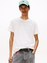 Tommy Jeans REG BLUR SCRIPT BACK TEE UNISEX - Tricou cu imprimeu - ancient white