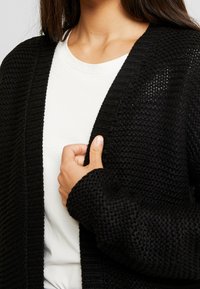 Vero Moda Kofta - black