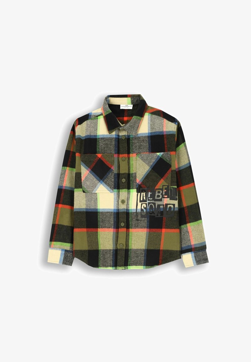 Koszula flanelowa w zielono-czarną-czerwoną kratę. Posiada dwie kieszenie na piersi, zapięcie na guziki z przodu oraz grafikę "REBEL SQUAD" na jednej z kieszeni.
