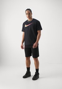 zalando nike t shirt