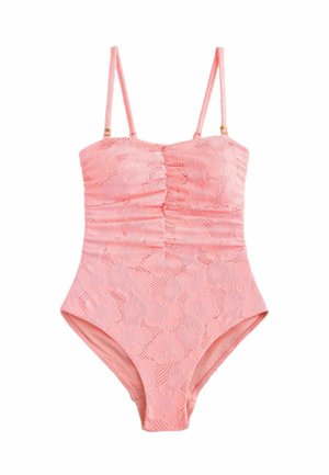 Różowy jednoczęściowy strój kąpielowy z kwiatową koronkową fakturą, marszczonym przodem i regulowanymi cienkimi ramionkami.