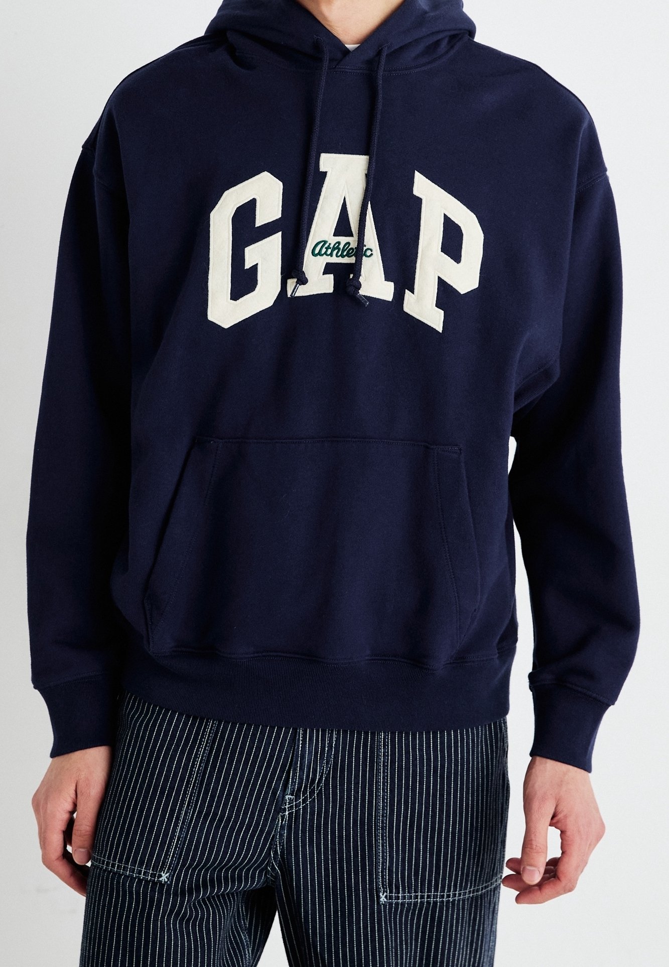 Acheter Bleu marine - Sweat à capuche vintage doublé en polaire avec logo Gap from Next France
