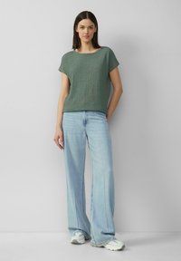 s.Oliver IN STRUKTUR-OPTIK - T-shirt basic - salbeigrün