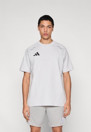 TIRO TEE - Sports T-shirt - team light grey/black