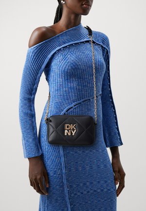 HOOK CAMERA BAG - Cross body bag - black/gold