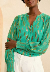 Love & Roses V NECK LONG SLEEVE OVER THE HEAD - REGULAR FIT - Camicetta - green metallic