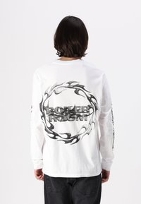 BOILER ROOM TRIBAL UNISEX - Long sleeved top - white