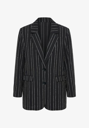 Zwarte blazer met witte verticale krijtstrepen, twee knopen, een ingestikte revers en klepzakken, weergegeven op een witte achtergrond.