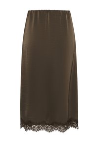 Jupe en satin marron avec une taille élastique. Elle est ornée d'un délicat bord en dentelle à l'ourlet, offrant une texture lisse et un design simple.