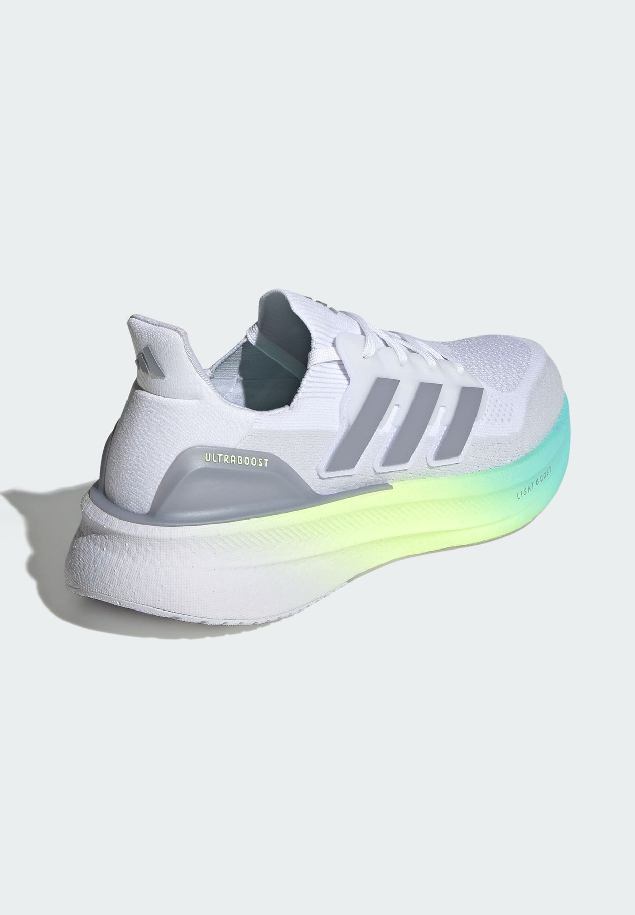 ULTRABOOST 5