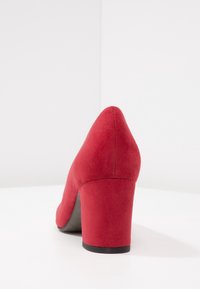 Tamaris Escarpins - red