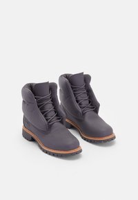 Non selezionato, dark grey full grain