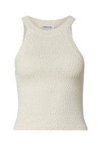 Weißes gestricktes Tanktop mit hohem Ausschnitt und ärmellosem Design. Es hat eine strukturierte Oberfläche und einen geraden Saum mit minimalen Nähten.