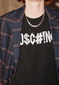 MOSCHINO T-shirt med print - black