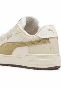 Thumbnail Image 5