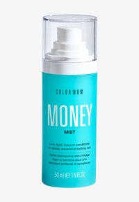 Blågrön sprayflaska med en vit pump, märkt "COLOR WOW MONEY MIST." Kapacitet: 50 ml. Texturerad yta med en glansig finish.