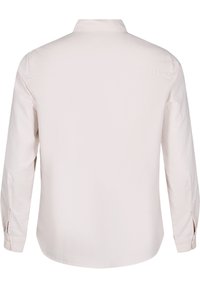 Langarmshirt aus hellbeigem Baumwollstoff mit Stehkragen und Knopfmanschetten; glatte Textur, gerader Schnitt und Rückenpasse.