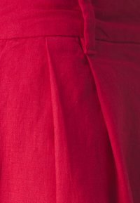 GAP Kratke hlače - slipper red