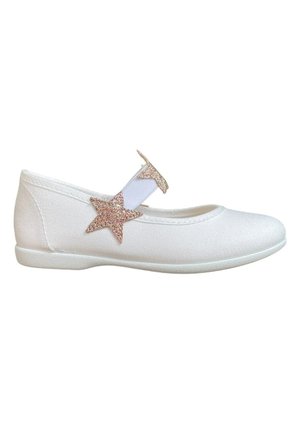 Ballerine bianche in tessuto con punta arrotondata, fascia elastica decorata con due stelle glitterate rosa, e suola bianca flessibile.