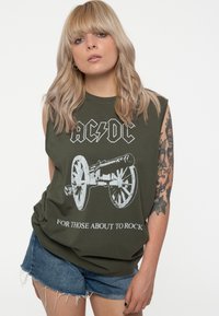 Paradiso Clothing AC/DC ABOUT TO ROCK MUSCLE - Top - green