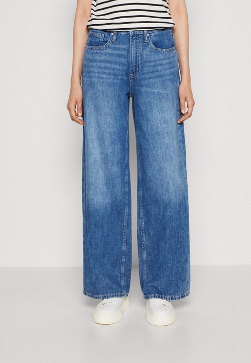 Mode im Onlineshop für Bekleidung, Schuhe & Accessoires | ZALANDO