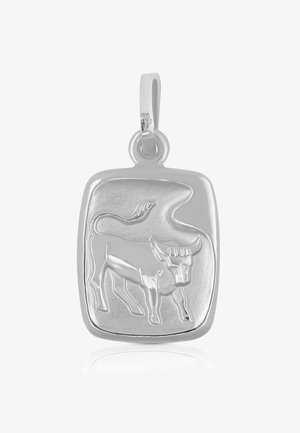 Silberner Anhänger in rechteckiger Form mit einem erhabenen Motiv eines Stiers und einer Schlange. Glatte, polierte Oberfläche mit einer Öse zur Befestigung.
