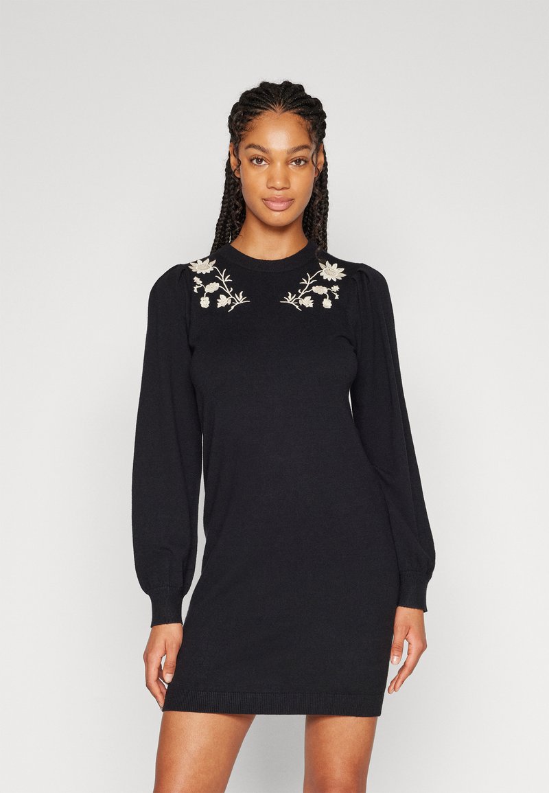 Object OBJTHESS EMBROIDERY DRESS - Abito in maglia - black detail:sandshell embroidery