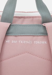 Lässig TINY BACKPACK ABOUT FRIENDS CHINCHILLA UNISEX - Malý batoh  - rose