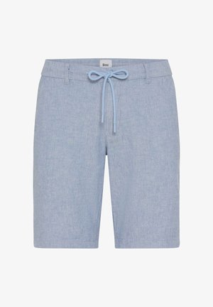 Hellblaue Herrenshorts mit einem Stoffgürtel in der Taille und Gürtelschlaufen, gefertigt aus einem strukturierten gewebten Material.