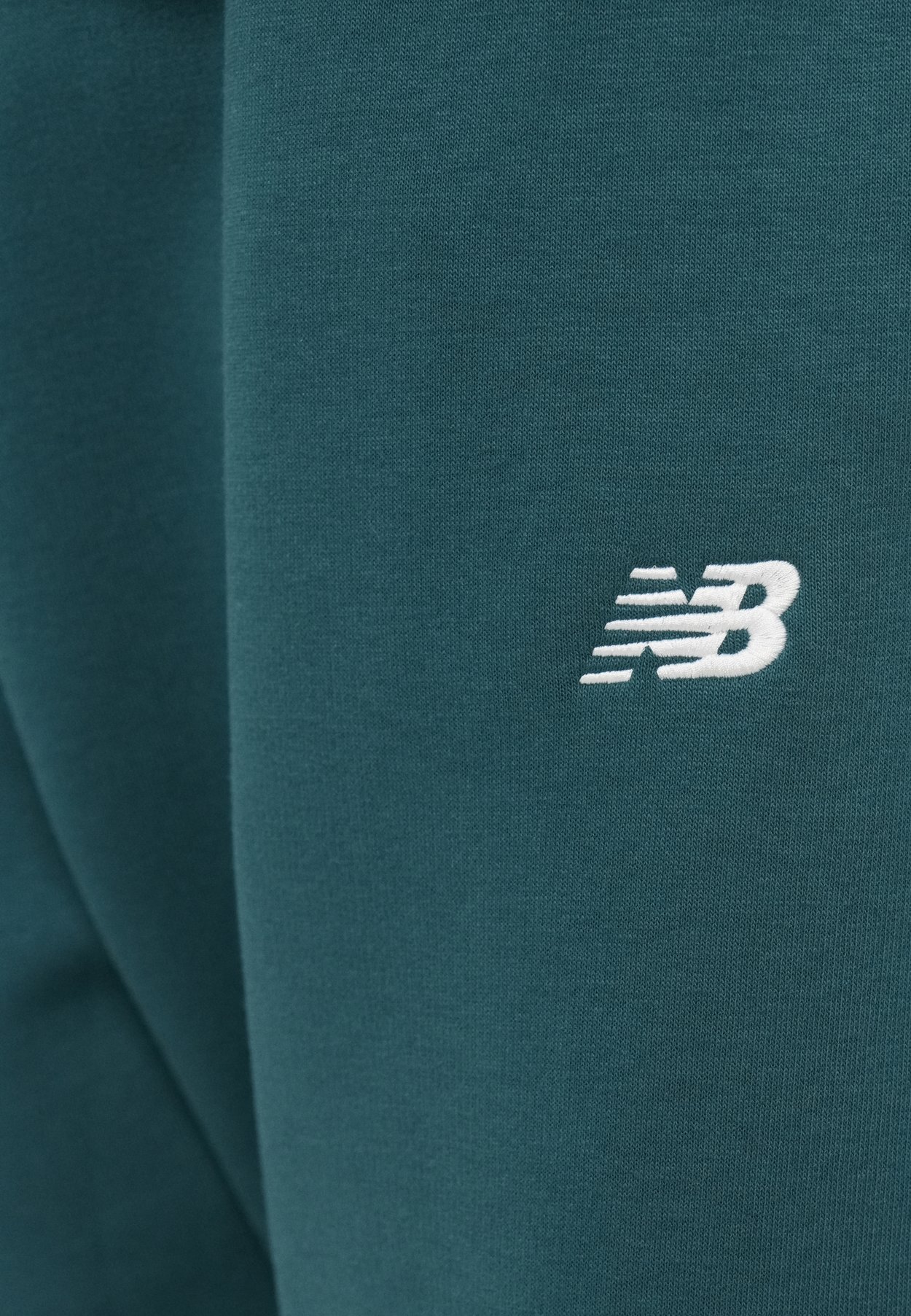 SPORT ESSENTIALS JOGGER