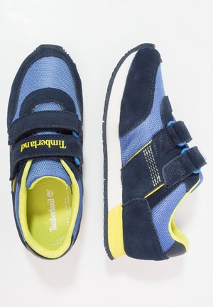 CITY SCAMPER - Baskets montantes - black iris/nebulas/sulphur springs