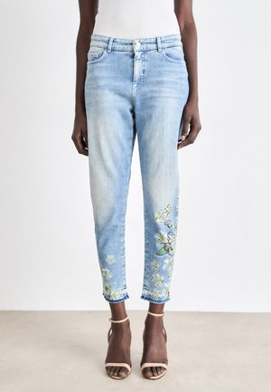 Marc Cain Jeans Tapered Fit - baby blue