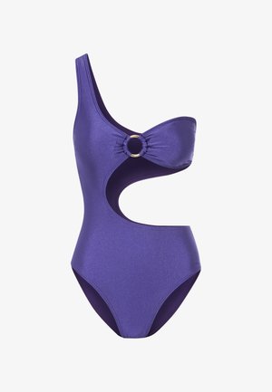 Lila Badeanzug mit einem Schulterträgerm, Cut-out-Design, goldener runder Akzent und glattem, glänzendem Stoff.