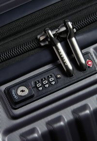 Delsey Paris REMPART - Wheeled suitcase - anthracite