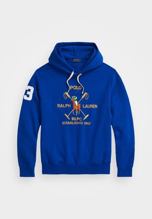 Sweat à capuche bleu avec logo Polo Ralph Lauren sur le devant représentant un joueur de polo, des maillets croisés et le numéro 3 sur la manche droite.