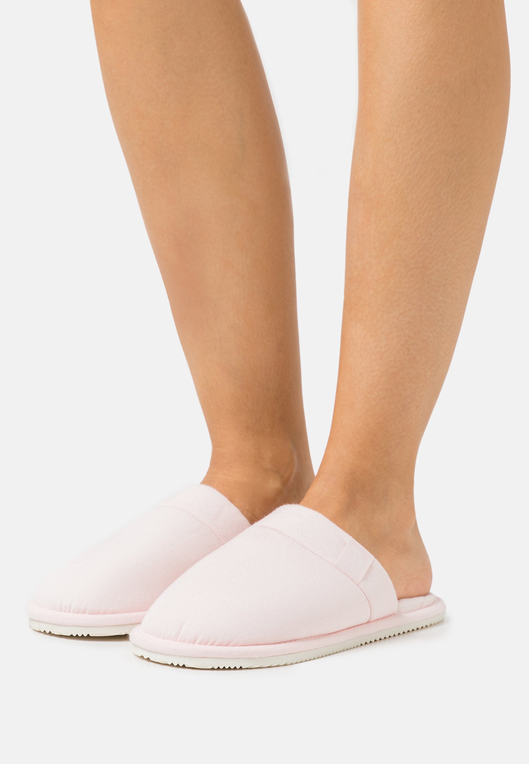 summit scuff slipper