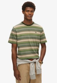 Superdry & Co RELAXED FIT - T-shirts print - green stripe